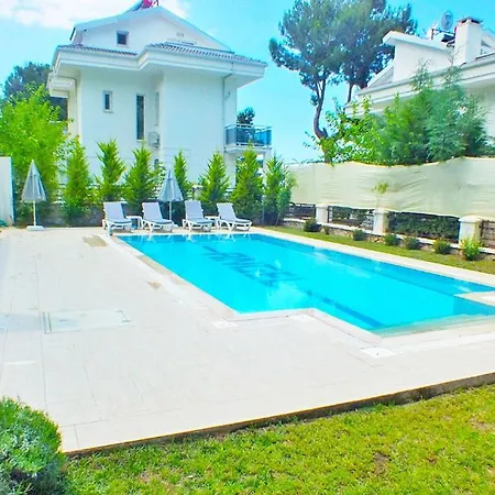 ölüdeniz Ovacık Villa Fethiye